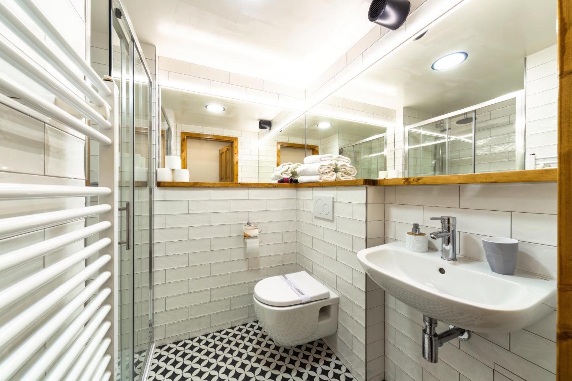 S42 Apartment